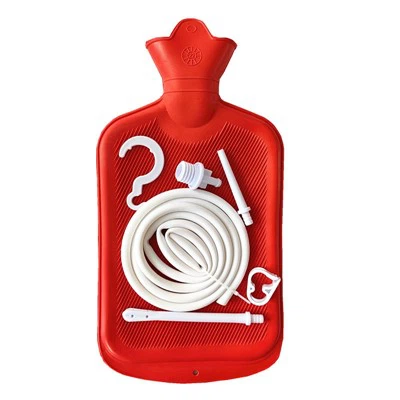 Ist es notwendig, die Düse der Wärmflasche für einen Einlauf zu schmieren?